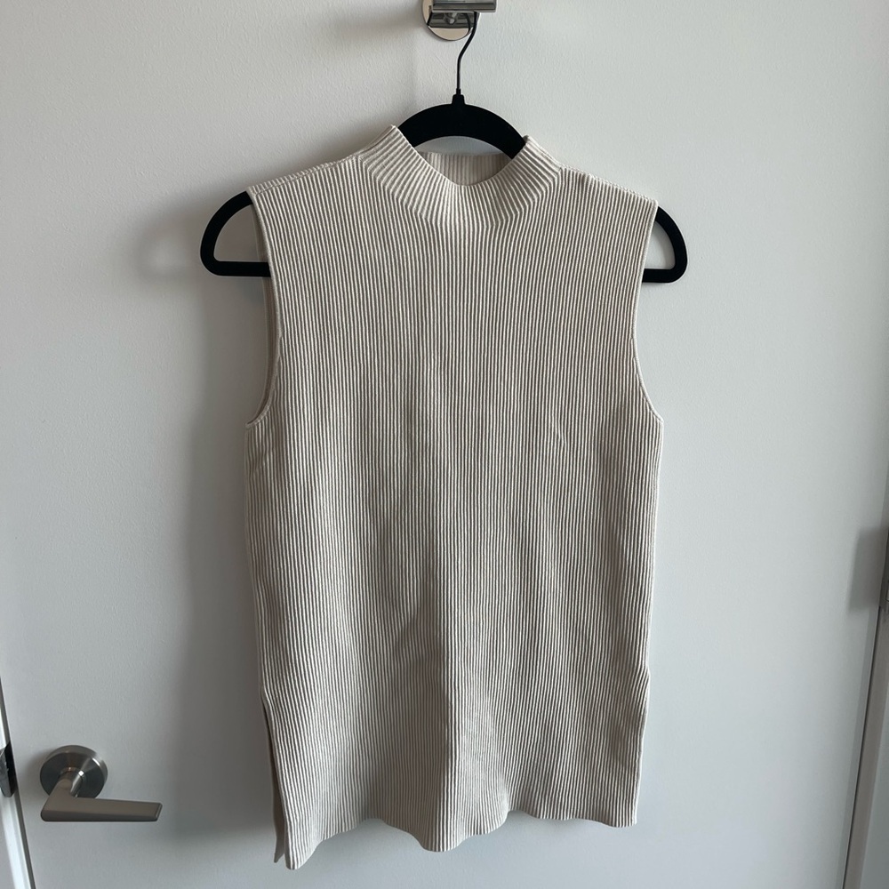 Aritzia Ribbed Sleeveless Cream Top